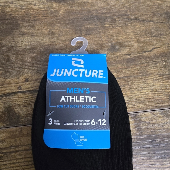 New Juncture Men's Black Athletic Low Cut Socks 3 Pairs Size 6-12 - Picture 2 of 4